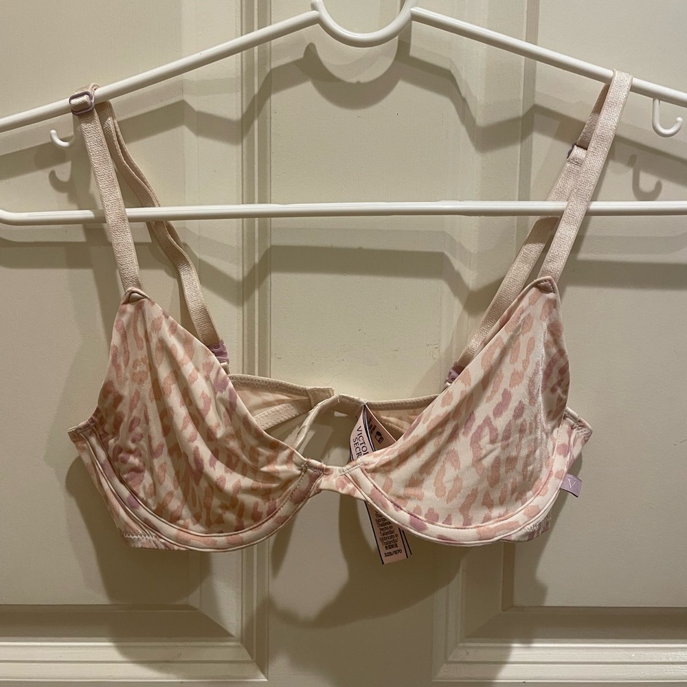 Victoria's Secret Pink Leopard Bra